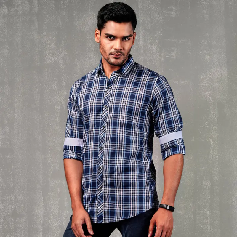 Men Regular Fit Solid Spread Collar Formal Shirt